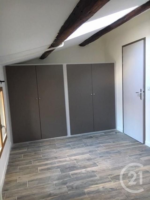 Appartement F2 à louer - 2 pièces - 48.0 m2 - BAGNOLS SUR CEZE - 30 - LANGUEDOC-ROUSSILLON - Century 21 La Big