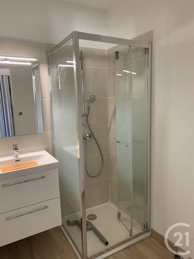 Appartement F1 à louer - 1 pièce - 31.03 m2 - BAGNOLS SUR CEZE - 30 - LANGUEDOC-ROUSSILLON - Century 21 La Big