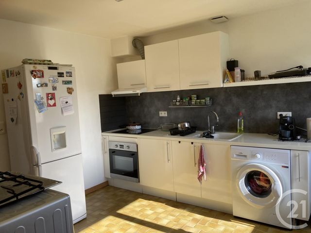 Appartement à louer - 4 pièces - 98.0 m2 - SABRAN - 30 - LANGUEDOC-ROUSSILLON - Century 21 La Big