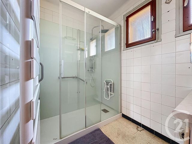 maison à vendre - 6 pièces - 111.0 m2 - LAUDUN L ARDOISE - 30 - LANGUEDOC-ROUSSILLON - Century 21 La Big