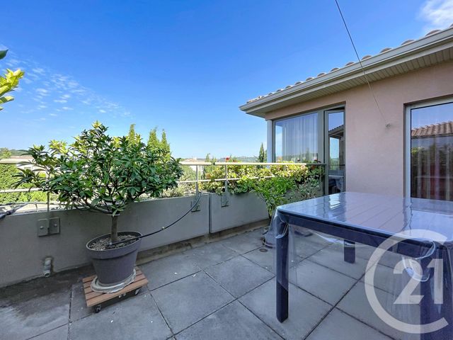 Appartement T5 à vendre - 4 pièces - 98.15 m2 - BAGNOLS SUR CEZE - 30 - LANGUEDOC-ROUSSILLON - Century 21 La Big