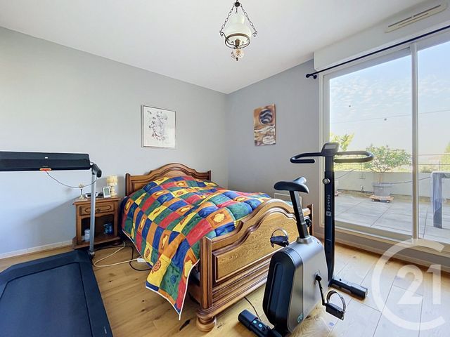 Appartement T5 à vendre - 4 pièces - 98.15 m2 - BAGNOLS SUR CEZE - 30 - LANGUEDOC-ROUSSILLON - Century 21 La Big