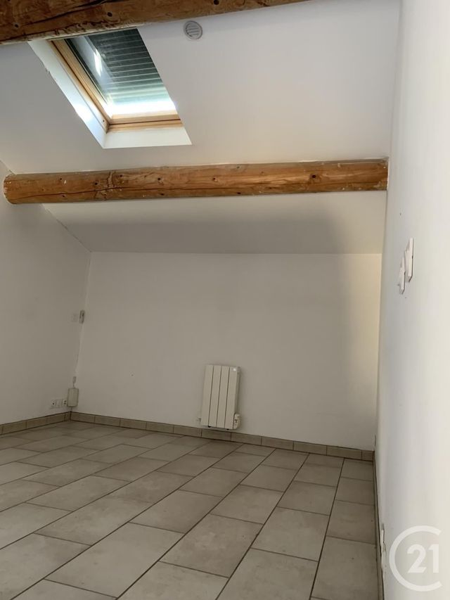 Appartement à louer - 2 pièces - 36.0 m2 - BAGNOLS SUR CEZE - 30 - LANGUEDOC-ROUSSILLON - Century 21 La Big