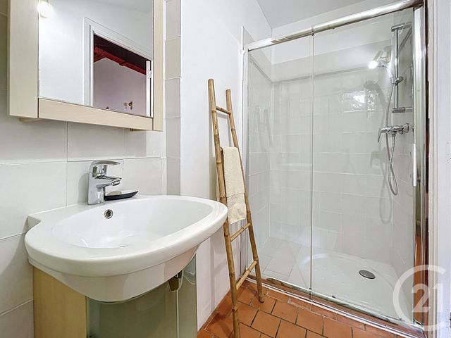 Appartement F4 à vendre - 4 pièces - 120.0 m2 - LAUDUN L ARDOISE - 30 - LANGUEDOC-ROUSSILLON - Century 21 La Big