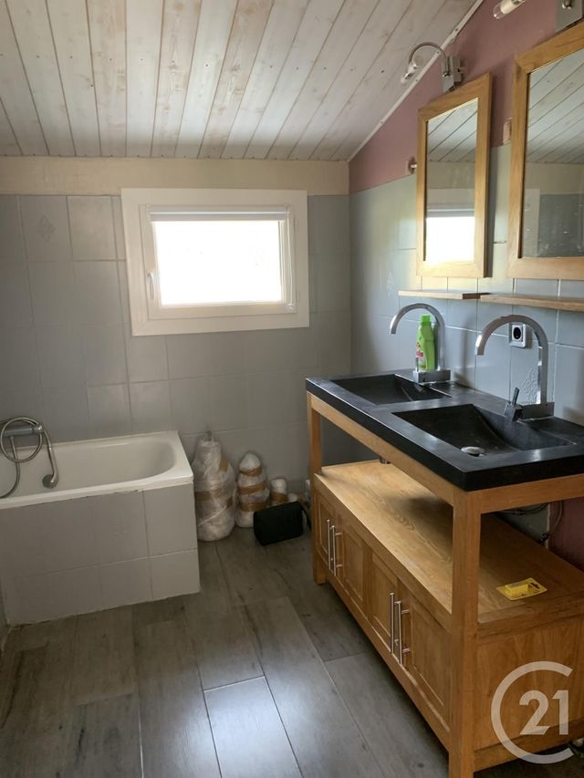 maison à louer - 6 pièces - 132.0 m2 - BAGNOLS SUR CEZE - 30 - LANGUEDOC-ROUSSILLON - Century 21 La Big
