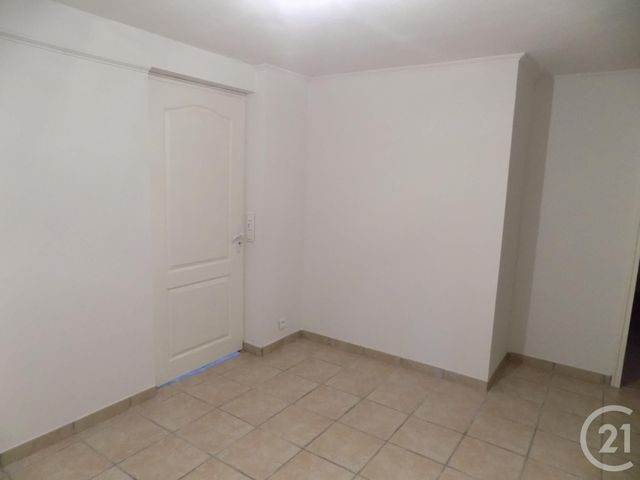 maison à louer - 4 pièces - 100.0 m2 - LAUDUN L ARDOISE - 30 - LANGUEDOC-ROUSSILLON - Century 21 La Big