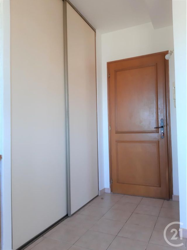 Appartement F2 à louer - 2 pièces - 55.0 m2 - CAVILLARGUES - 30 - LANGUEDOC-ROUSSILLON - Century 21 La Big