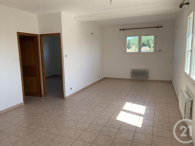 Appartement F2 à louer - 2 pièces - 55.0 m2 - CAVILLARGUES - 30 - LANGUEDOC-ROUSSILLON - Century 21 La Big