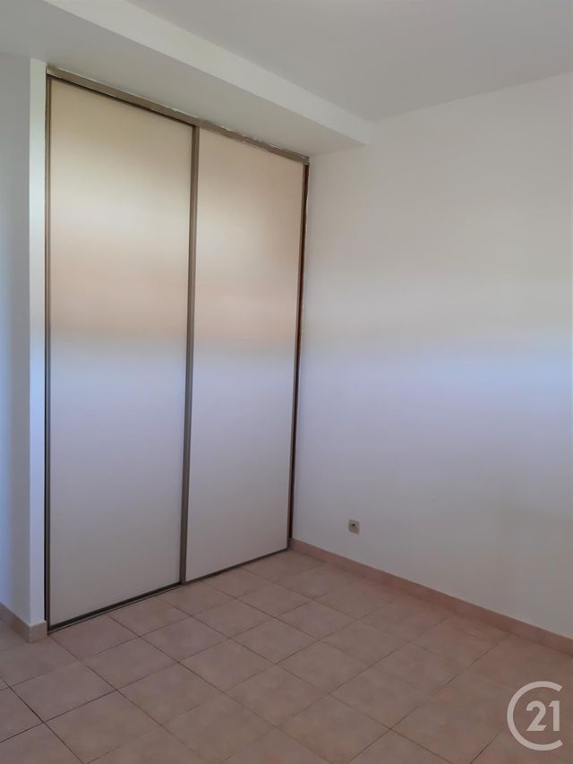 Appartement F2 à louer - 2 pièces - 55.0 m2 - CAVILLARGUES - 30 - LANGUEDOC-ROUSSILLON - Century 21 La Big