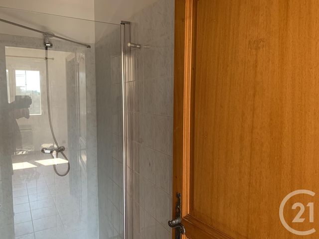 Appartement F2 à louer - 2 pièces - 55.0 m2 - CAVILLARGUES - 30 - LANGUEDOC-ROUSSILLON - Century 21 La Big