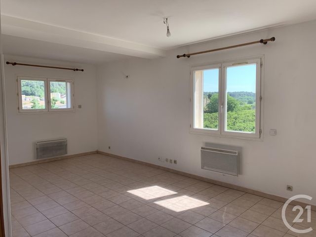 Appartement F2 à louer - 2 pièces - 55.0 m2 - CAVILLARGUES - 30 - LANGUEDOC-ROUSSILLON - Century 21 La Big