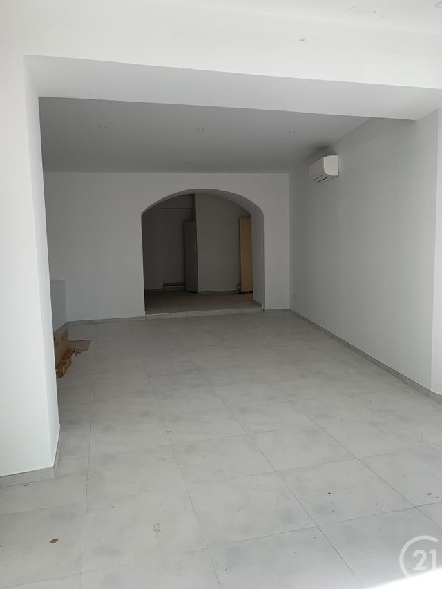 commerce à louer - 85.0 m2 - BAGNOLS SUR CEZE - 30 - LANGUEDOC-ROUSSILLON - Century 21 La Big