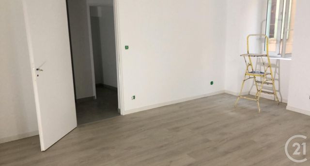Appartement F2 à louer - 2 pièces - 44.0 m2 - BAGNOLS SUR CEZE - 30 - LANGUEDOC-ROUSSILLON - Century 21 La Big