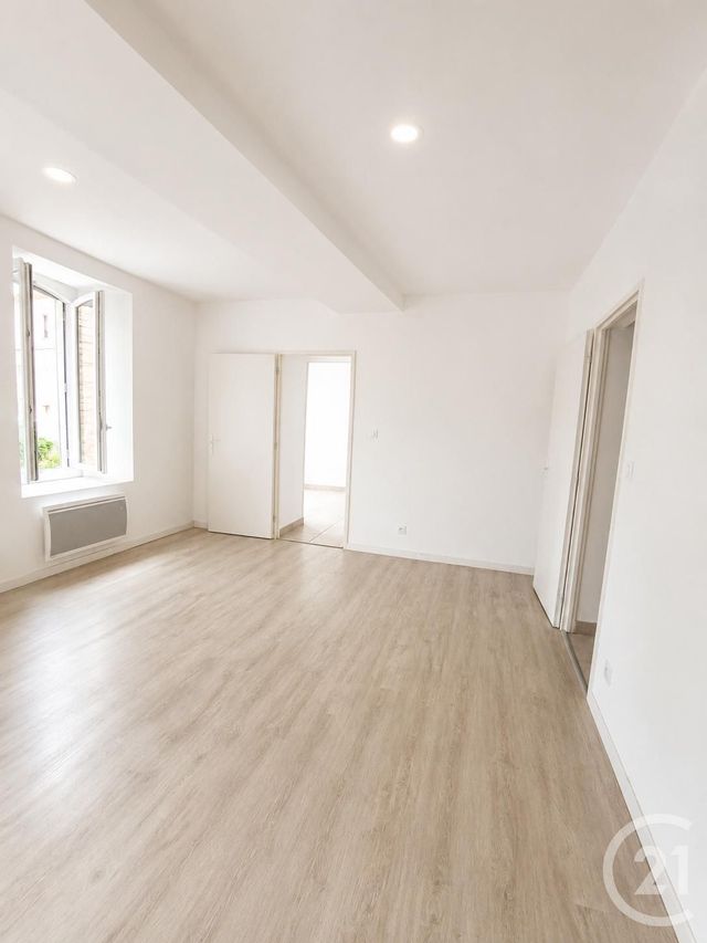 Appartement F2 à louer - 2 pièces - 44.0 m2 - BAGNOLS SUR CEZE - 30 - LANGUEDOC-ROUSSILLON - Century 21 La Big