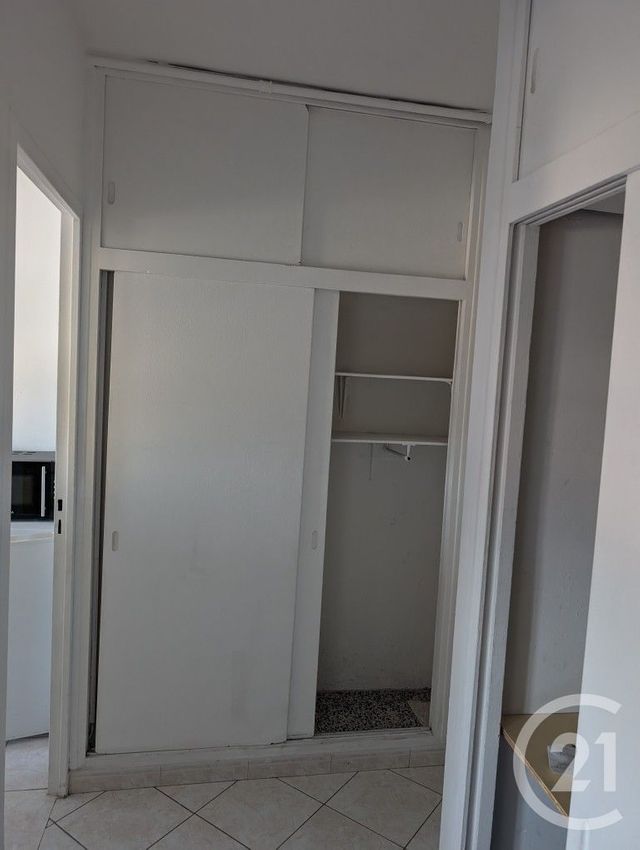 Appartement Studio à louer - 1 pièce - 25.81 m2 - NIMES - 30 - LANGUEDOC-ROUSSILLON - Century 21 La Big