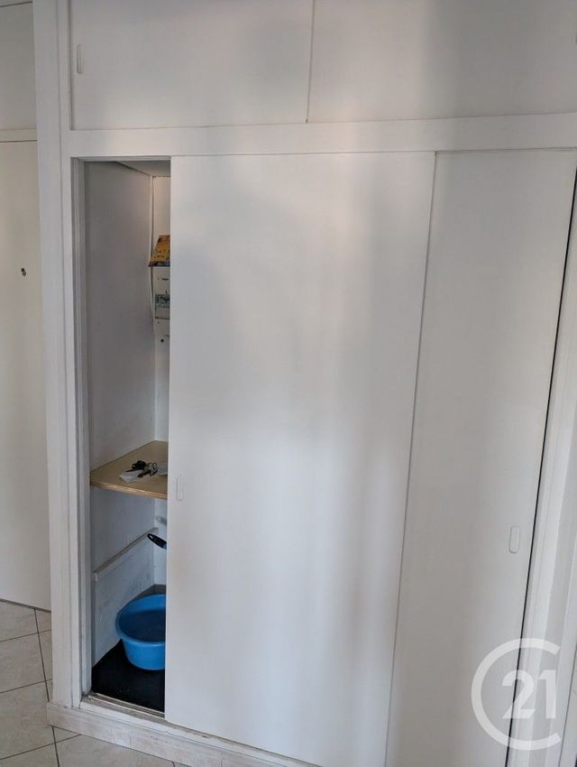 Appartement Studio à louer - 1 pièce - 25.81 m2 - NIMES - 30 - LANGUEDOC-ROUSSILLON - Century 21 La Big