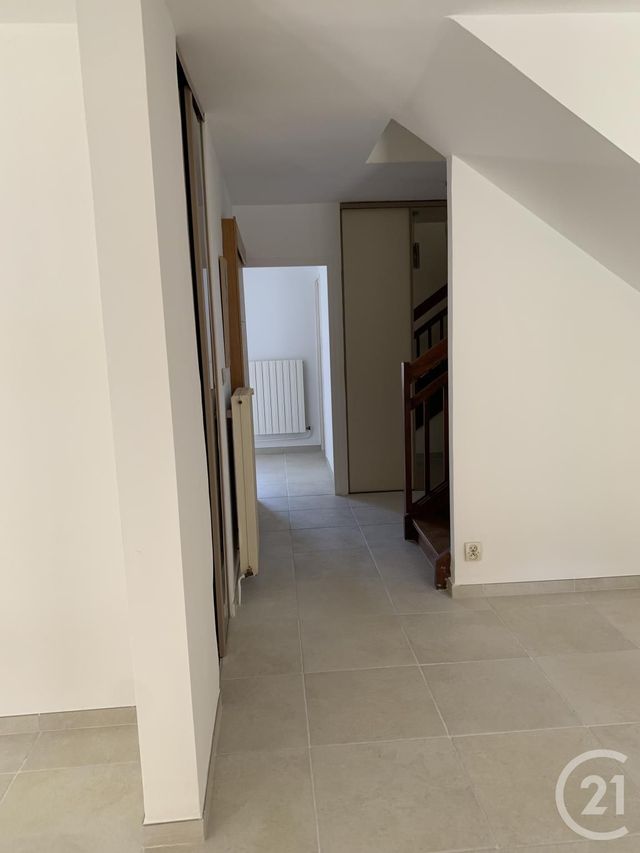 maison à louer - 5 pièces - 100.0 m2 - BAGNOLS SUR CEZE - 30 - LANGUEDOC-ROUSSILLON - Century 21 La Big