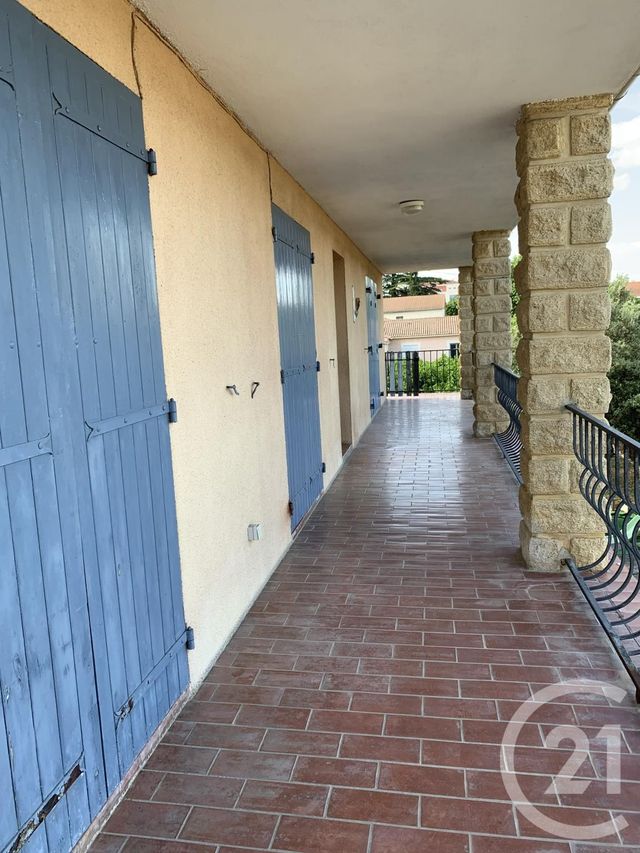 Appartement F4 à louer - 4 pièces - 105.0 m2 - BAGNOLS SUR CEZE - 30 - LANGUEDOC-ROUSSILLON - Century 21 La Big