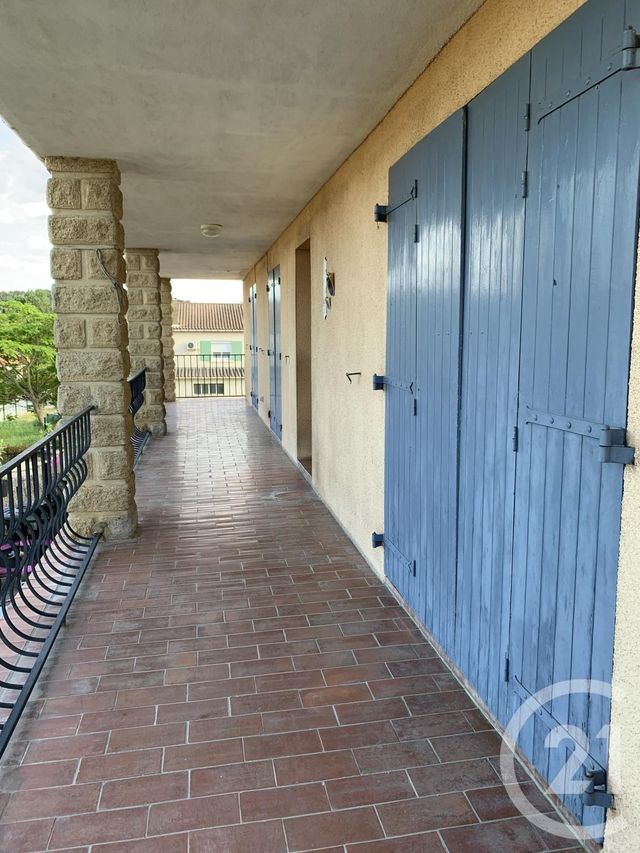 Appartement F4 à louer - 4 pièces - 105.0 m2 - BAGNOLS SUR CEZE - 30 - LANGUEDOC-ROUSSILLON - Century 21 La Big
