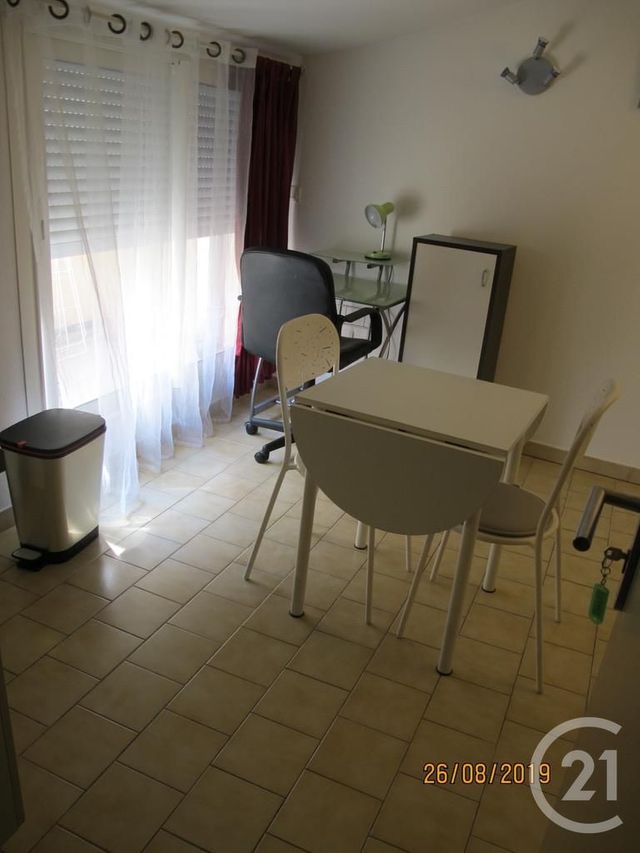 Appartement F2 à louer - 2 pièces - 32.31 m2 - BAGNOLS SUR CEZE - 30 - LANGUEDOC-ROUSSILLON - Century 21 La Big