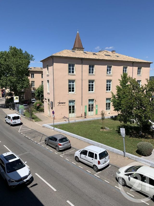 Appartement F1 à louer - 1 pièce - 21.38 m2 - BAGNOLS SUR CEZE - 30 - LANGUEDOC-ROUSSILLON - Century 21 La Big