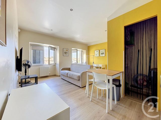 Appartement F1 à louer - 1 pièce - 21.38 m2 - BAGNOLS SUR CEZE - 30 - LANGUEDOC-ROUSSILLON - Century 21 La Big