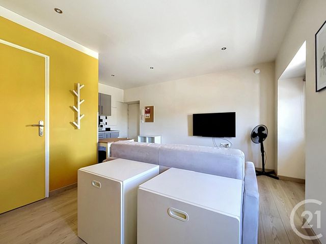 Appartement F1 à louer - 1 pièce - 21.38 m2 - BAGNOLS SUR CEZE - 30 - LANGUEDOC-ROUSSILLON - Century 21 La Big
