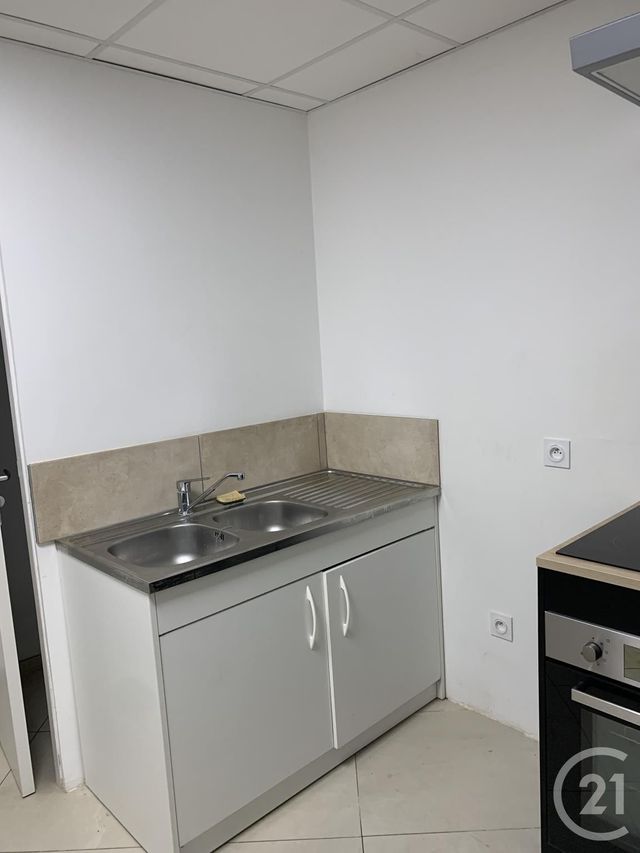 Appartement à louer - 3 pièces - 55.0 m2 - CORNILLON - 30 - LANGUEDOC-ROUSSILLON - Century 21 La Big