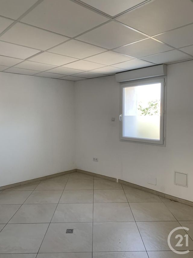 Appartement à louer - 3 pièces - 55.0 m2 - CORNILLON - 30 - LANGUEDOC-ROUSSILLON - Century 21 La Big