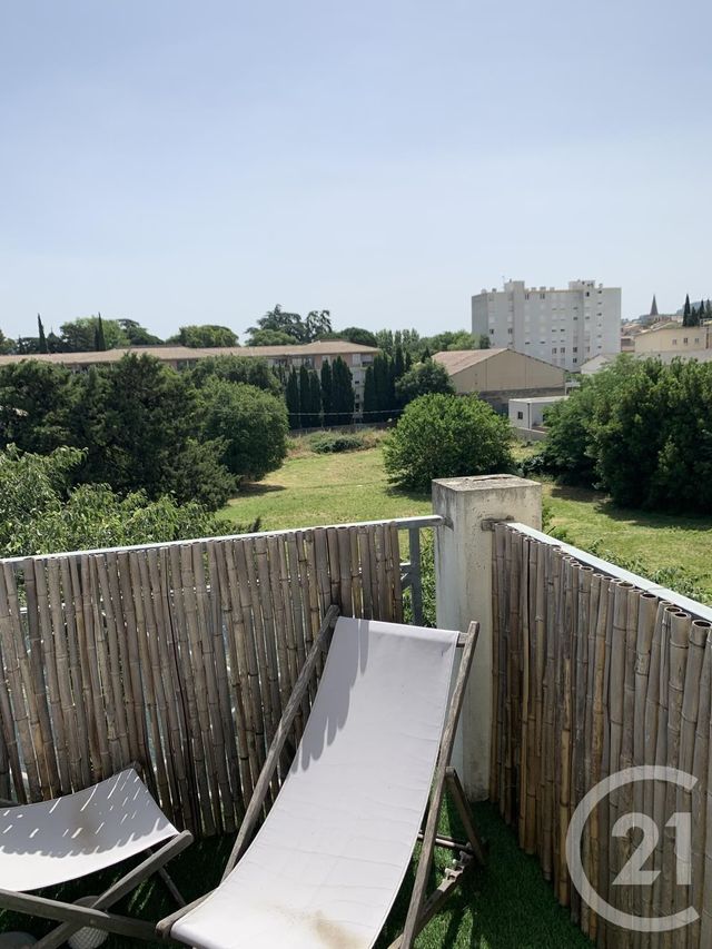 Appartement F2 à louer - 2 pièces - 53.0 m2 - BAGNOLS SUR CEZE - 30 - LANGUEDOC-ROUSSILLON - Century 21 La Big