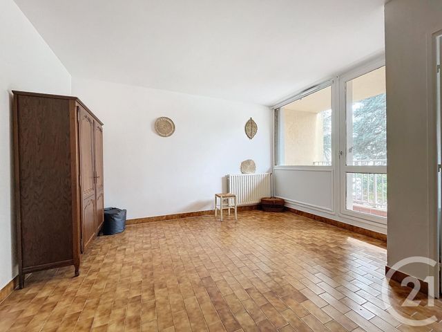 Appartement F1 à louer - 1 pièce - 25.0 m2 - BAGNOLS SUR CEZE - 30 - LANGUEDOC-ROUSSILLON - Century 21 La Big