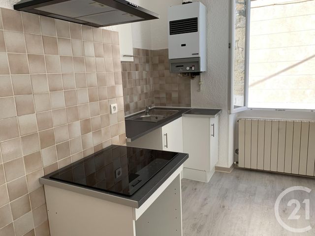 Appartement à louer - 3 pièces - 58.43 m2 - BAGNOLS SUR CEZE - 30 - LANGUEDOC-ROUSSILLON - Century 21 La Big