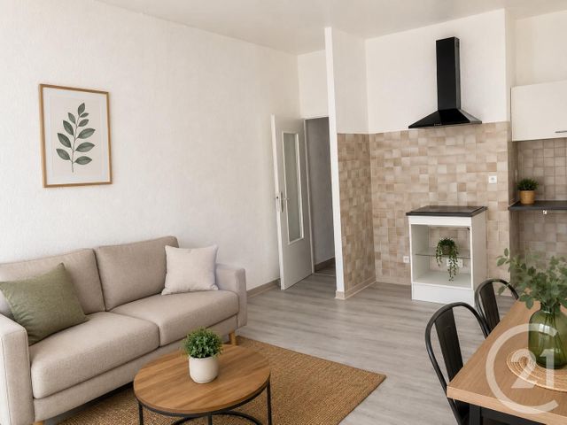 Appartement à louer BAGNOLS SUR CEZE