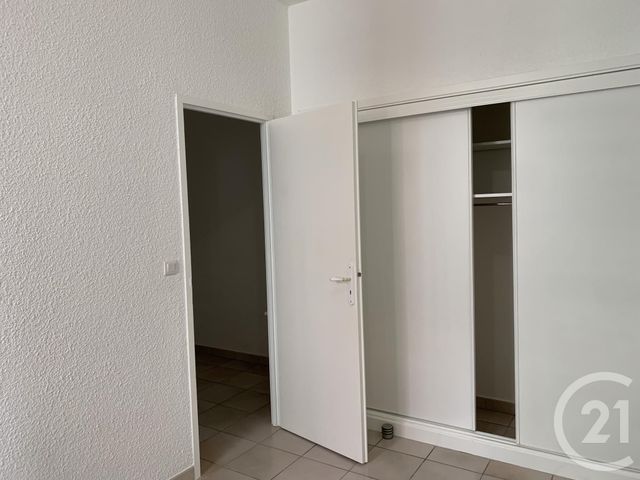 Appartement à louer - 3 pièces - 58.43 m2 - BAGNOLS SUR CEZE - 30 - LANGUEDOC-ROUSSILLON - Century 21 La Big