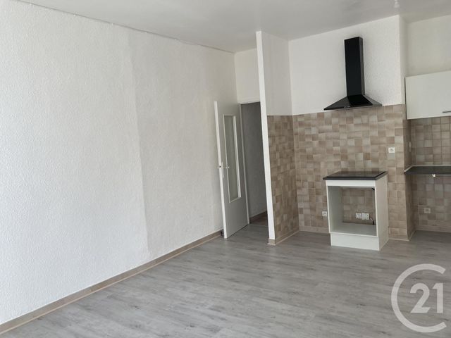 Appartement à louer - 3 pièces - 58.43 m2 - BAGNOLS SUR CEZE - 30 - LANGUEDOC-ROUSSILLON - Century 21 La Big