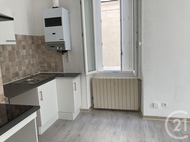 Appartement à louer - 3 pièces - 58.43 m2 - BAGNOLS SUR CEZE - 30 - LANGUEDOC-ROUSSILLON - Century 21 La Big