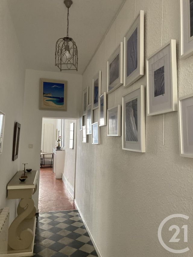 Appartement à louer - 2 pièces - 87.42 m2 - BAGNOLS SUR CEZE - 30 - LANGUEDOC-ROUSSILLON - Century 21 La Big