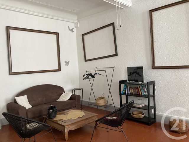 Appartement à louer - 2 pièces - 87.42 m2 - BAGNOLS SUR CEZE - 30 - LANGUEDOC-ROUSSILLON - Century 21 La Big