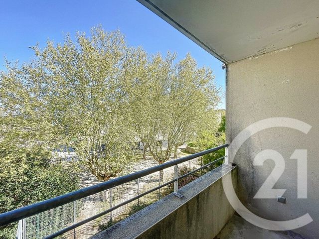 Appartement F2 bis à louer - 3 pièces - 54.51 m2 - BAGNOLS SUR CEZE - 30 - LANGUEDOC-ROUSSILLON - Century 21 La Big