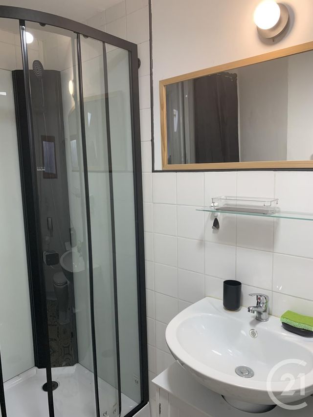 Appartement à louer - 2 pièces - 72.0 m2 - ST ANDRE DE ROQUEPERTUIS - 30 - LANGUEDOC-ROUSSILLON - Century 21 La Big