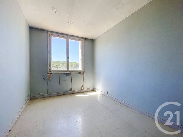 Appartement F4 à vendre - 4 pièces - 59.48 m2 - ST NAZAIRE - 30 - LANGUEDOC-ROUSSILLON - Century 21 La Big