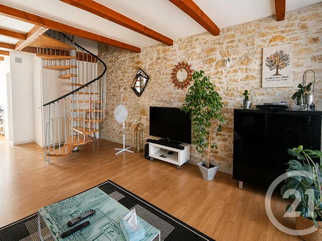 Appartement à louer - 3 pièces - 80.0 m2 - BAGNOLS SUR CEZE - 30 - LANGUEDOC-ROUSSILLON - Century 21 La Big