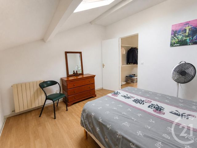 Appartement à louer - 3 pièces - 80.0 m2 - BAGNOLS SUR CEZE - 30 - LANGUEDOC-ROUSSILLON - Century 21 La Big