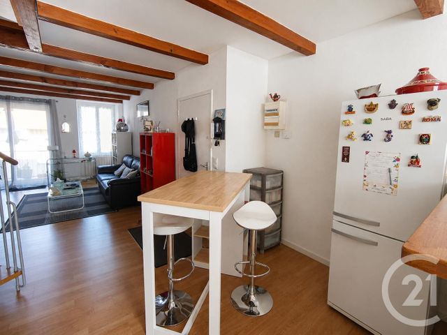 Appartement à louer - 3 pièces - 80.0 m2 - BAGNOLS SUR CEZE - 30 - LANGUEDOC-ROUSSILLON - Century 21 La Big