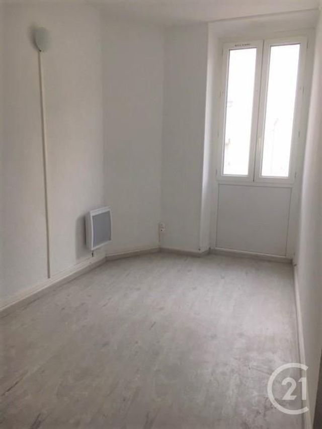 Appartement à louer - 2 pièces - 37.0 m2 - BAGNOLS SUR CEZE - 30 - LANGUEDOC-ROUSSILLON - Century 21 La Big