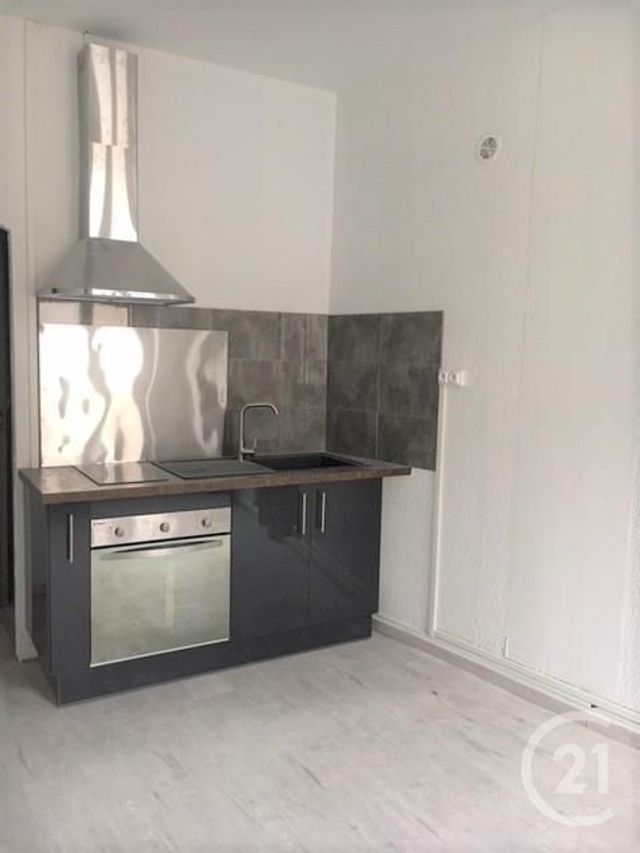 Appartement à louer BAGNOLS SUR CEZE