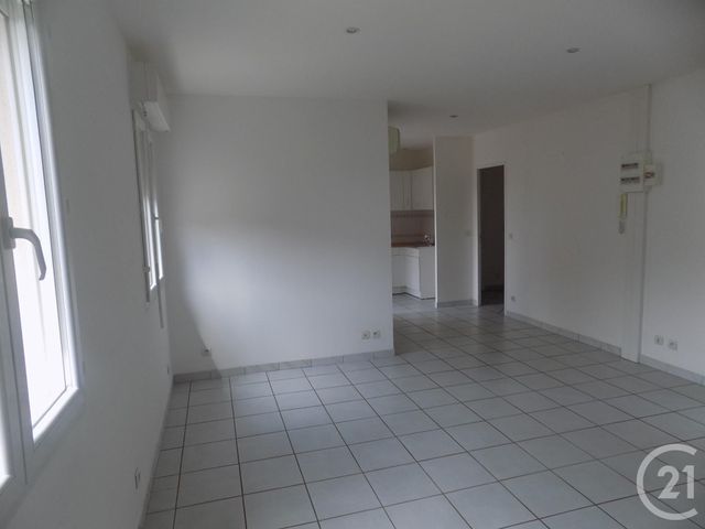 Appartement F2 à louer BAGNOLS SUR CEZE