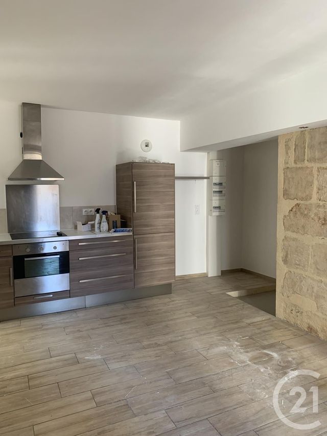 maison à louer - 2 pièces - 56.92 m2 - BAGNOLS SUR CEZE - 30 - LANGUEDOC-ROUSSILLON - Century 21 La Big