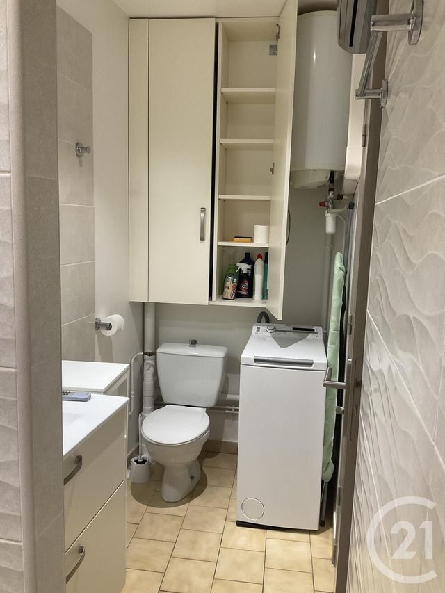 Appartement Studio à louer - 1 pièce - 18.7 m2 - BAGNOLS SUR CEZE - 30 - LANGUEDOC-ROUSSILLON - Century 21 La Big