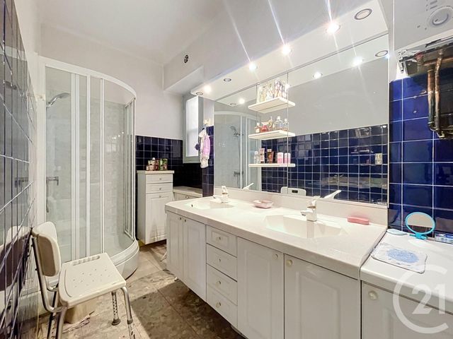 maison à vendre - 6 pièces - 159.61 m2 - BAGNOLS SUR CEZE - 30 - LANGUEDOC-ROUSSILLON - Century 21 La Big
